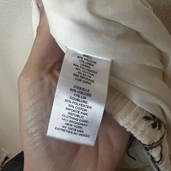 Tahari White Black Floral Embroidered Maxi Skirt Womens XS Button Boho Chic - Picture 8 of 8